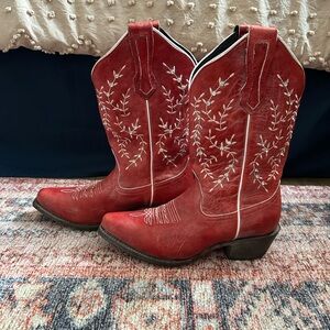 Red cowgirl boots